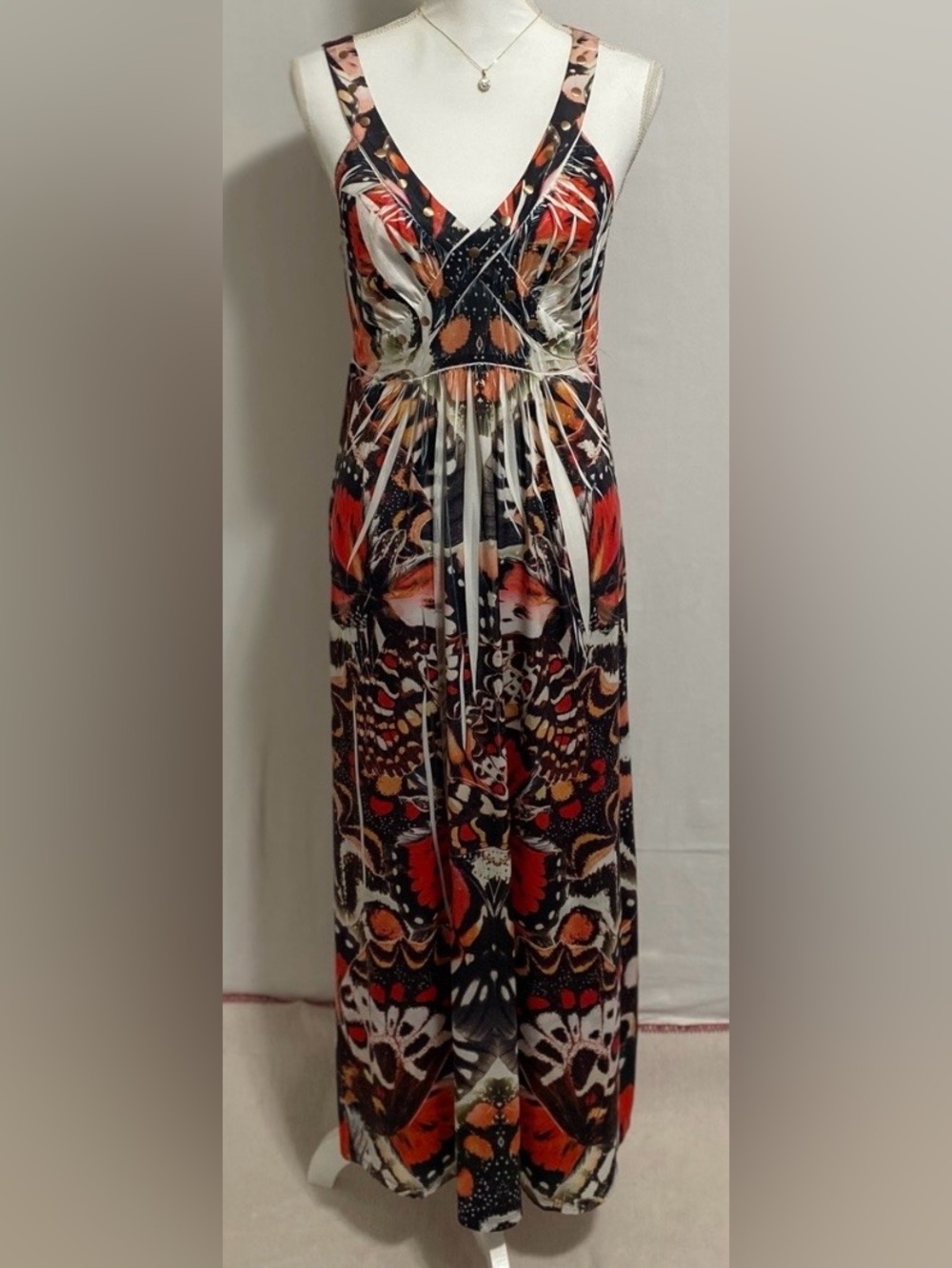 Unity World Wear Black and Red Printed V-Neck Maxi Dress